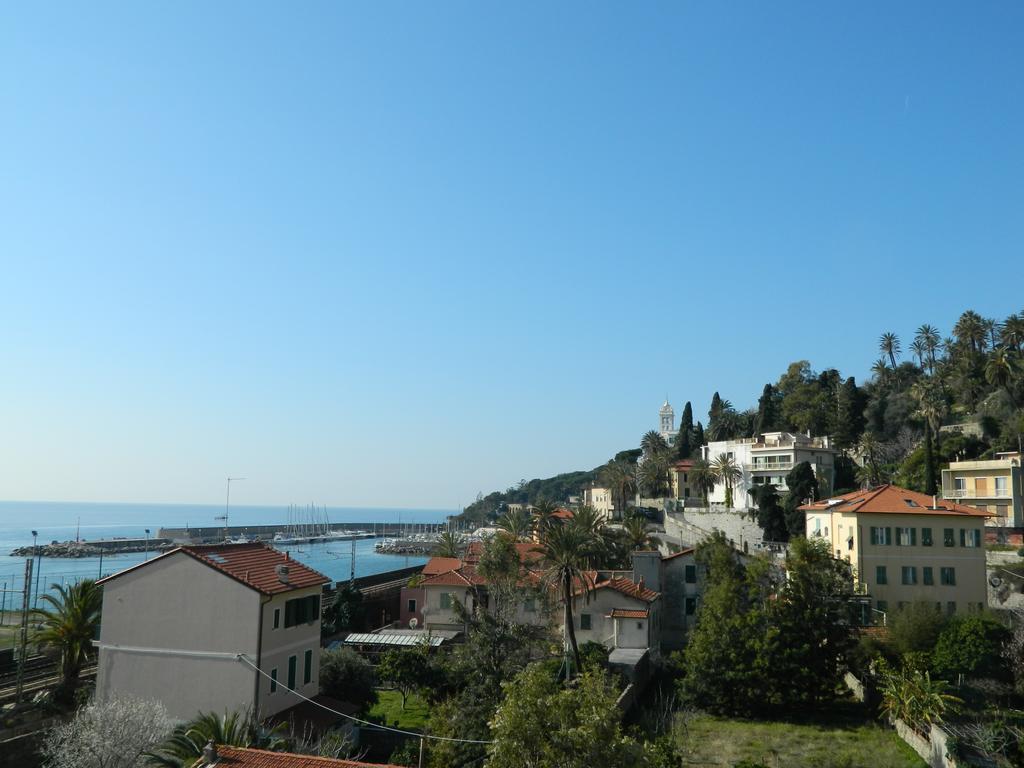 Residence Dei Fiori 보르디게라 외부 사진