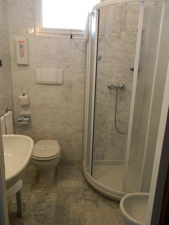Residence Dei Fiori 보르디게라 외부 사진